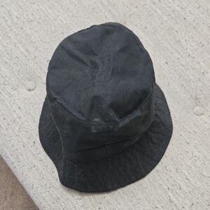 Black Barbour Waxed Bucket Hat